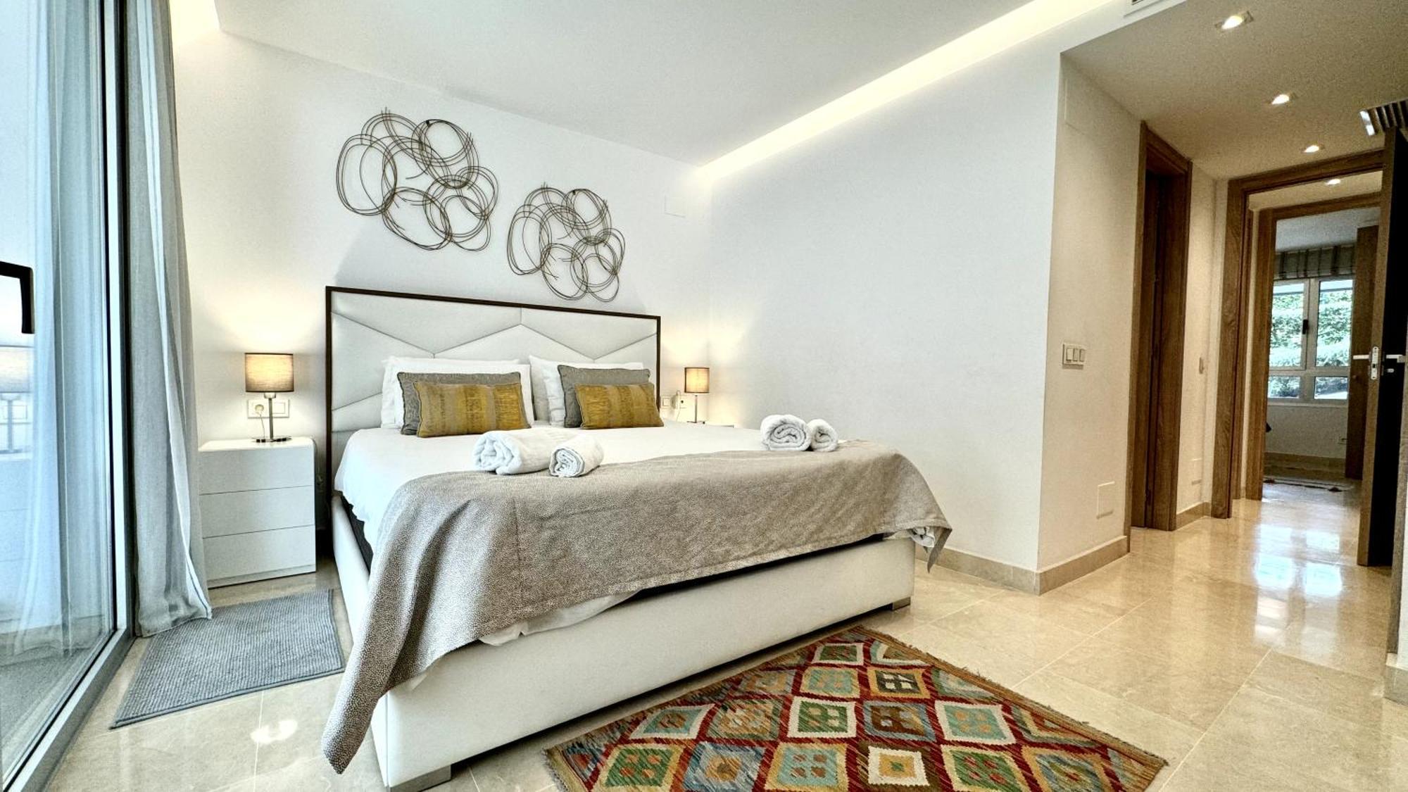 Modern Flat With Private Garden In Royal Banus Apartamento *