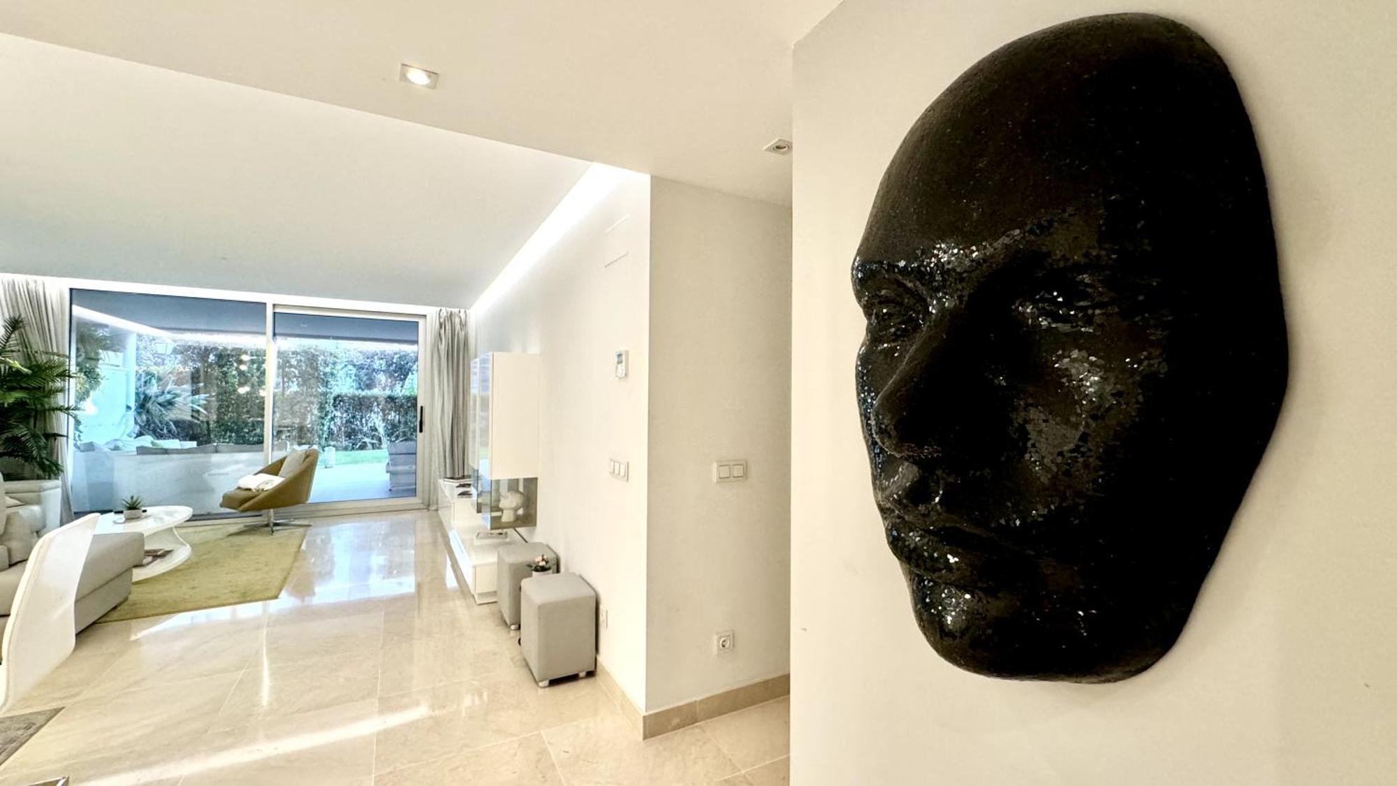Modern Flat With Private Garden In Royal Banus Apartamento Marbella